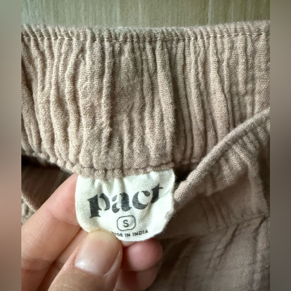 Pact Cropped Gauze Pants in Taupe - Picture 9 of 10